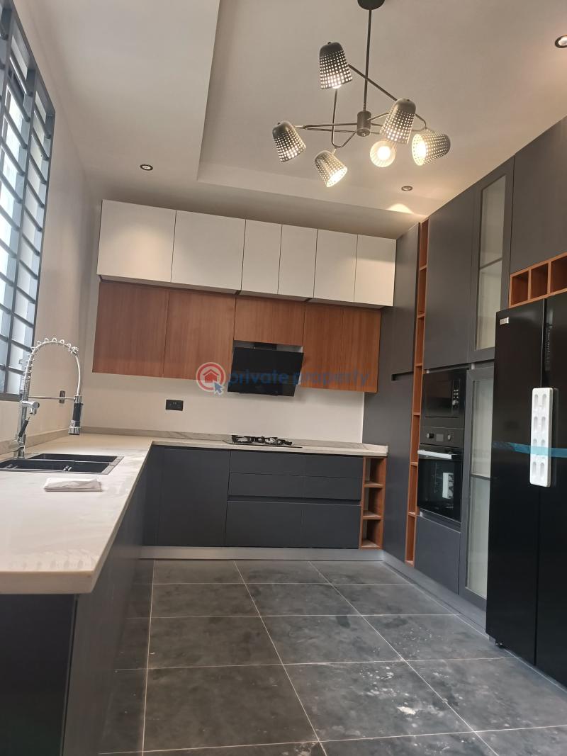 5 bedroom Detached Duplex For Sale Oyarifa Adenta Municipal Accra - 17