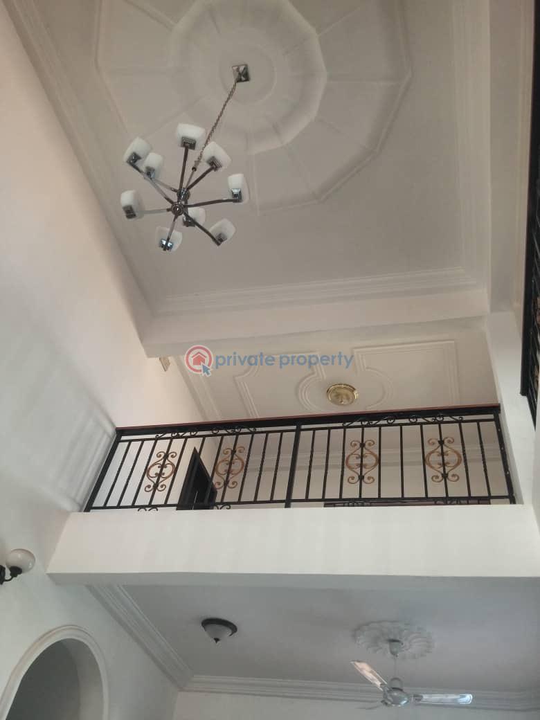 5 bedroom House For Sale comm 25 Tema Accra - 11