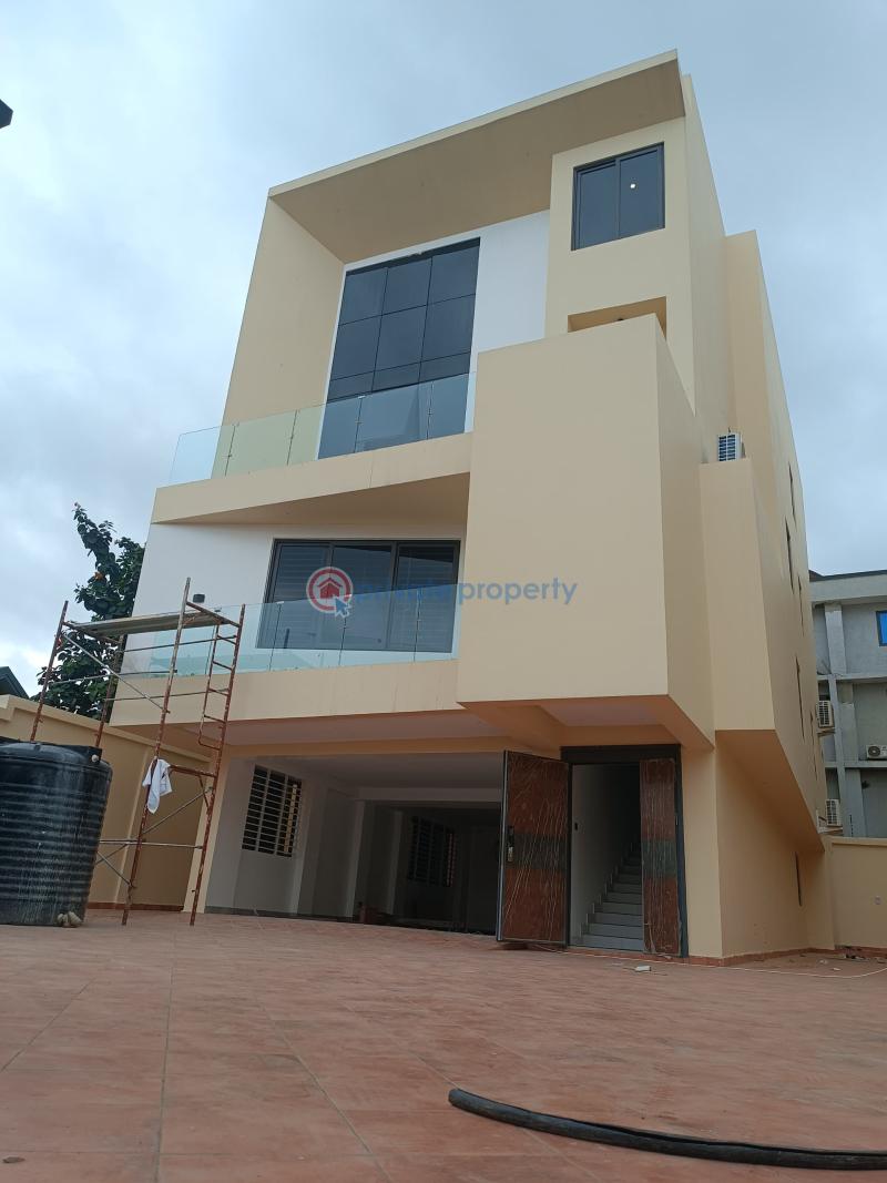 5 bedroom House For Sale Dzorwulu Accra - 11