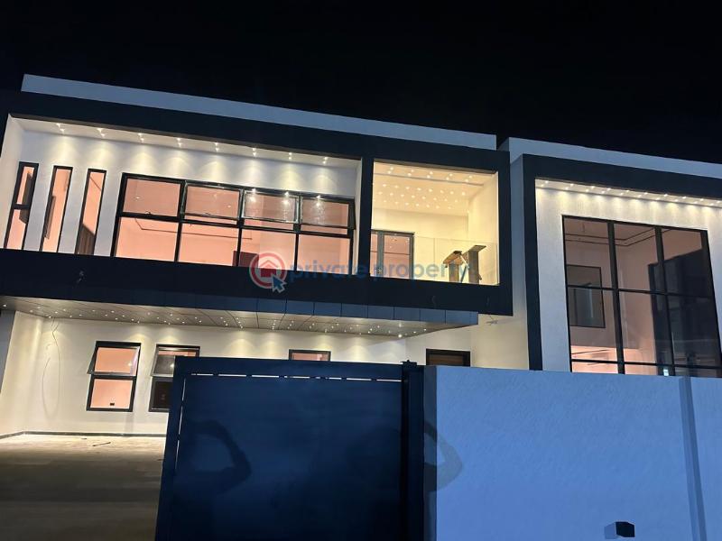 5 bedroom House For Sale Lakeside Adenta Municipal Accra - 1