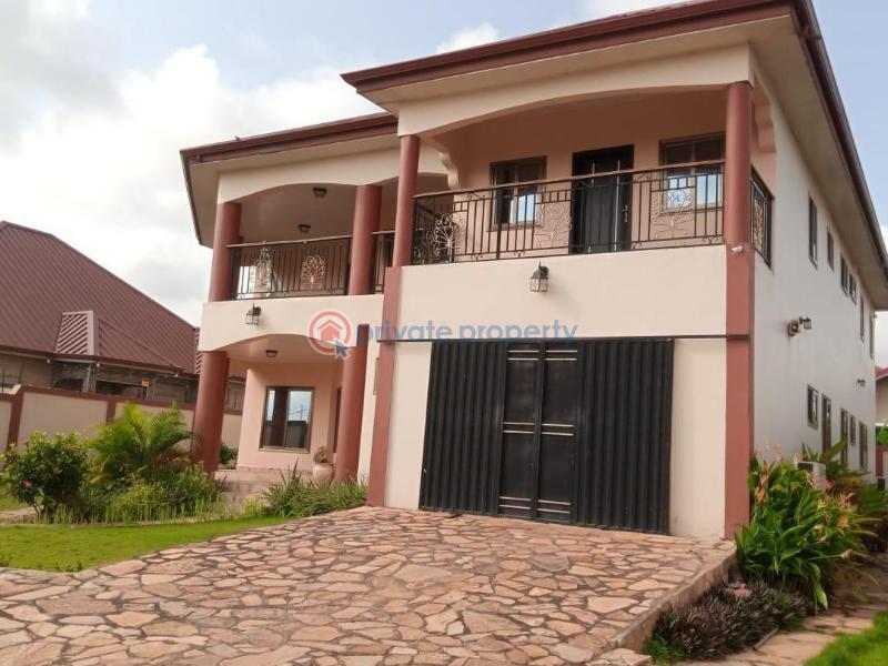 5 bedroom House For Sale comm 25 Tema Accra - 2
