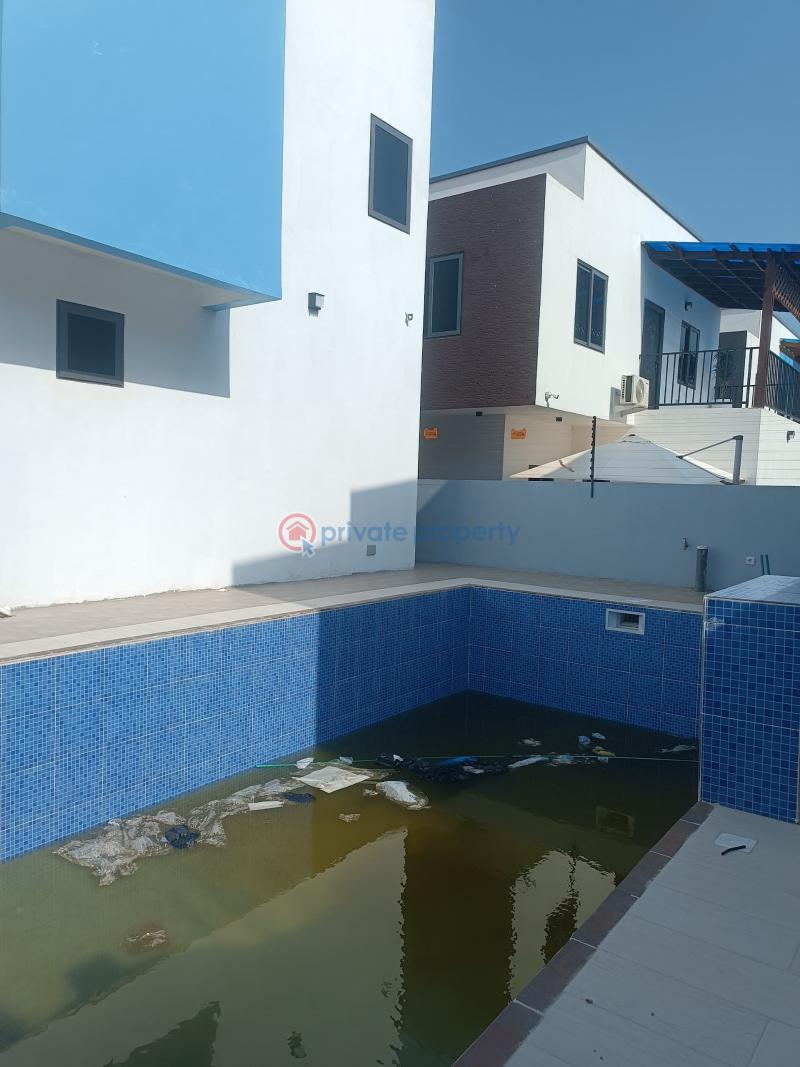 5 bedroom Detached Duplex For Sale Lakeside Estates. Adenta Municipal Accra - 15