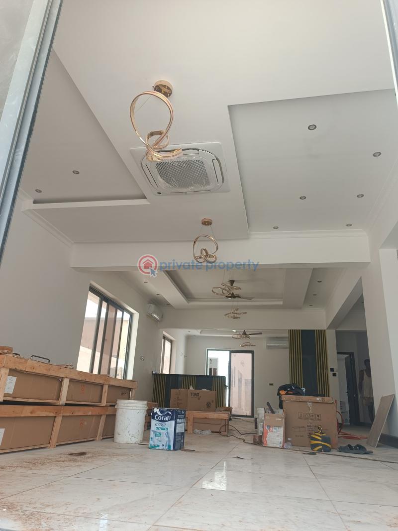 6 bedroom Detached Duplex For Sale Spintex Accra - 15