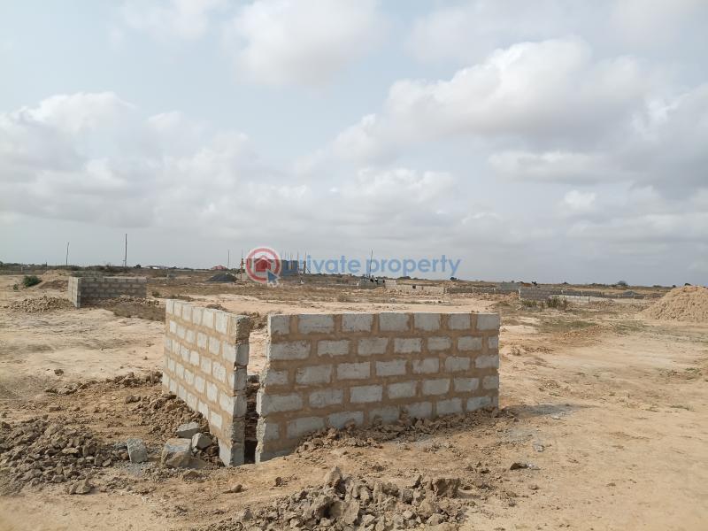 Land For Sale Tsopoli Police Barrier Tsopoli Ningo Prampram District Accra - 1