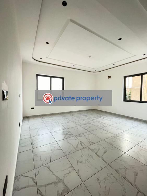 5 bedroom Detached Bungalow For Sale &nbsp;avaition Ogbojo Adenta Municipal Accra - 12