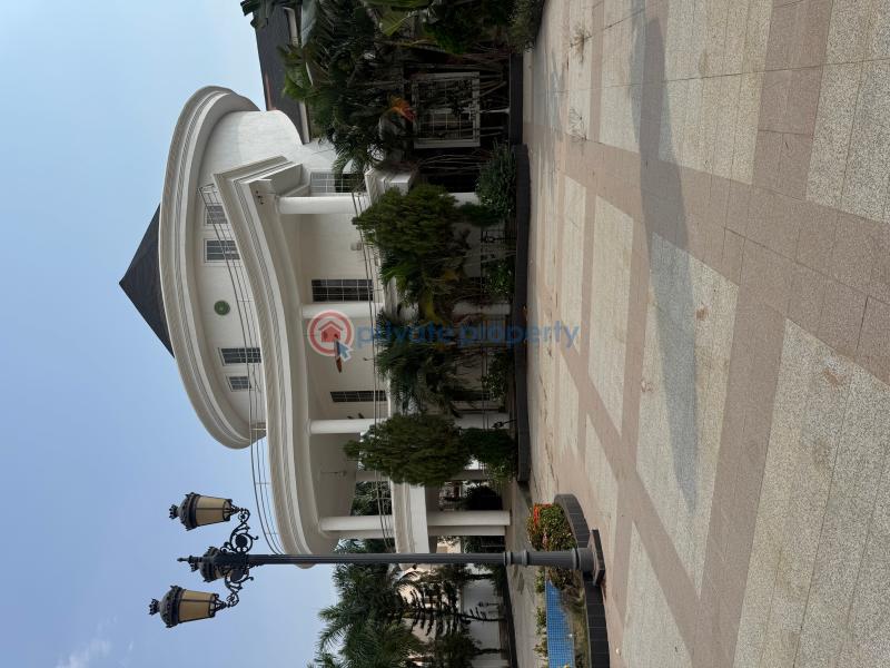 10 bedroom House For Sale Trasaco Adjiringanor East Legon Accra - 1