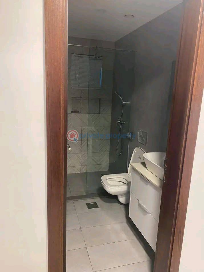 2 bedroom Apartment For Sale North Ridge Accra - 3