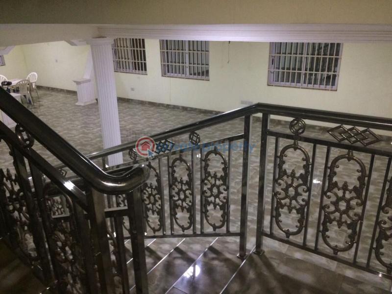 9 bedroom House For Rent Accra East Legon  - 6