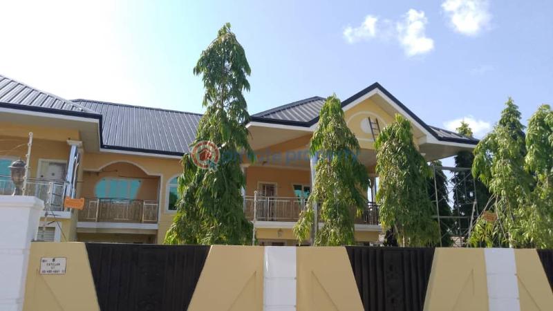 9 bedroom House For Rent Accra East Legon  - 2
