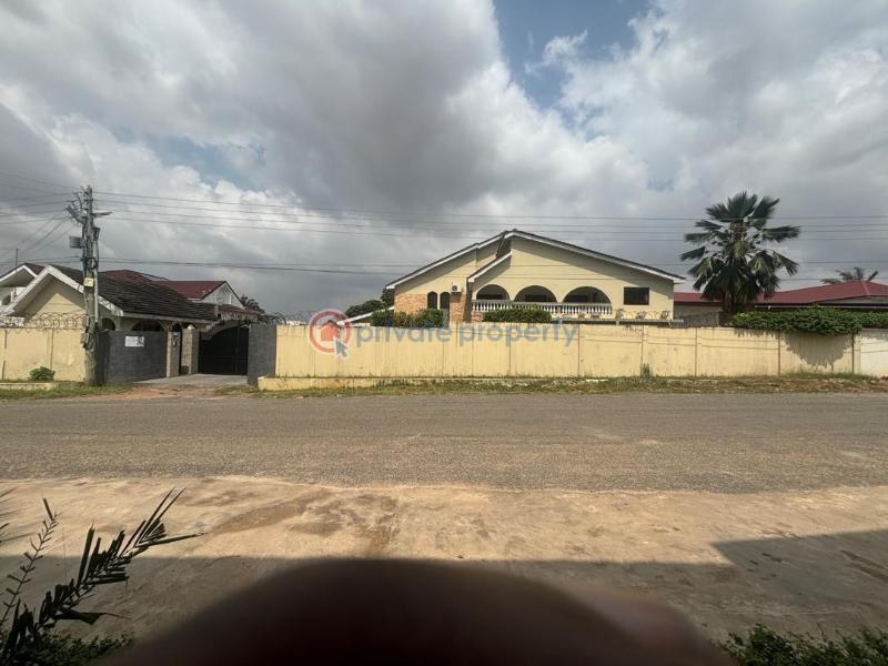 10 bedroom House For Rent West Legon Ga East Municipal Accra - 3