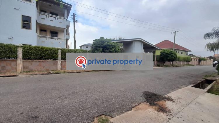 12 bedroom Block of Flats For Sale &nbsp;behind Allied Filling Station Adjiringanor East Legon Accra - 24