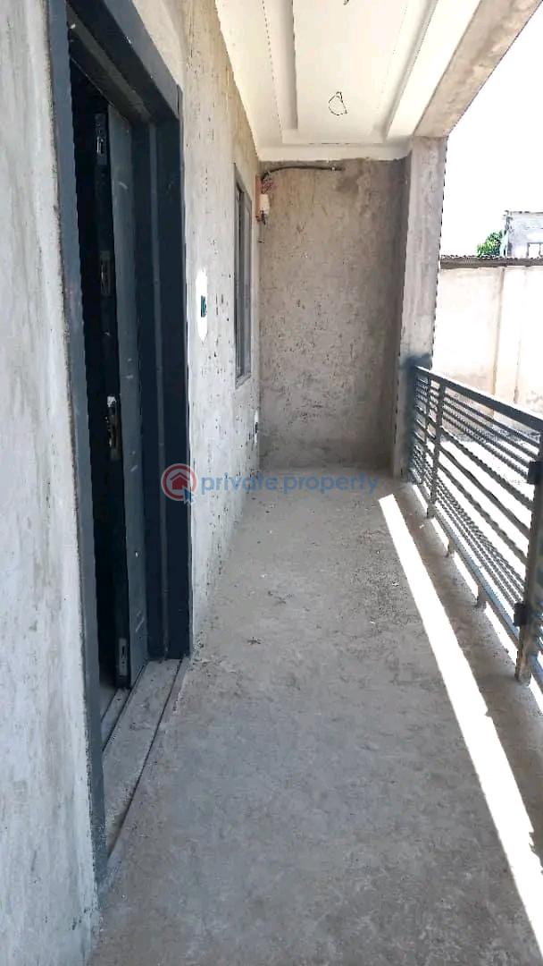 2 bedroom Apartment For Rent Flowers Pot East Airport Airport Residential Area Accra - 4