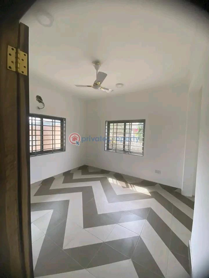 2 bedroom Apartment For Rent Labadi-Aborm Accra - 3