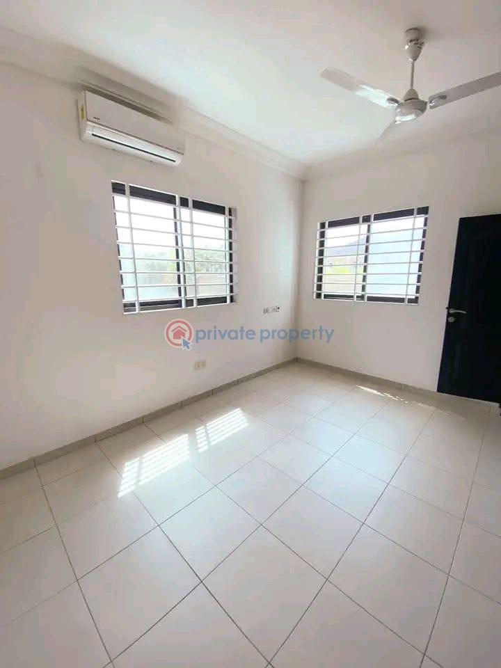 2 bedroom Apartment For Rent East Airport Airport Residential Area Accra - 2