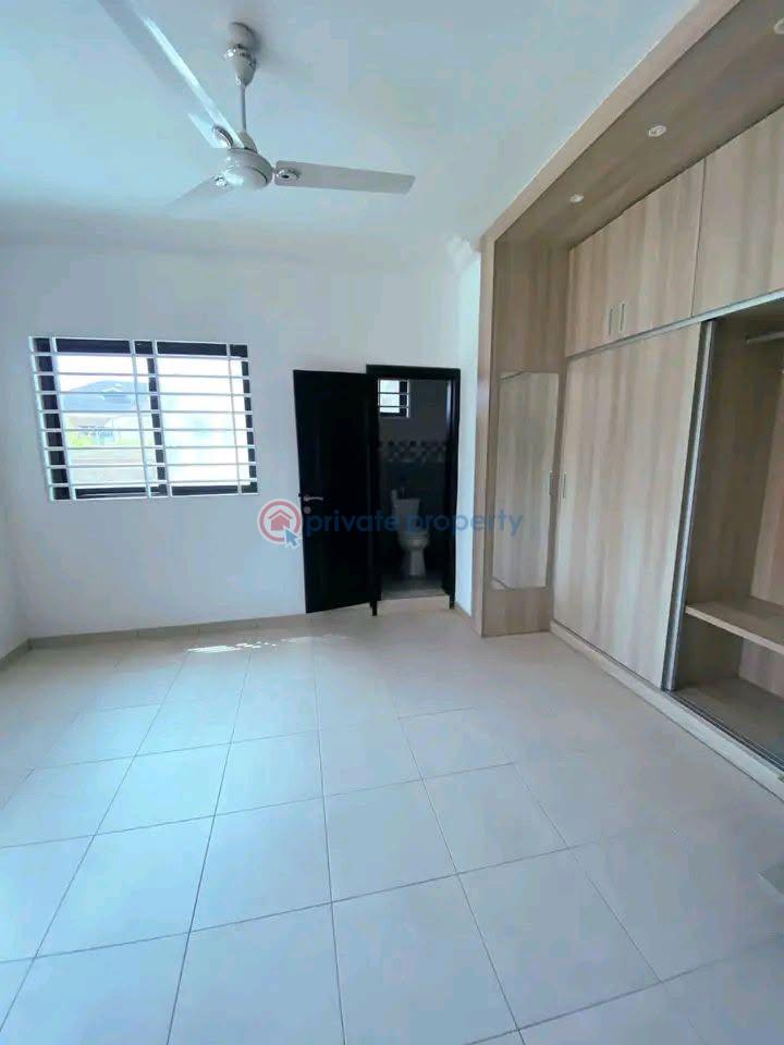 2 bedroom Apartment For Rent East Airport Airport Residential Area Accra - 1