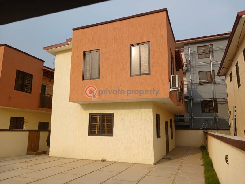 2 bedroom Townhouse For Sale Achimota Accra - 3