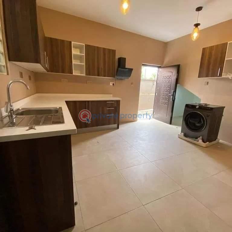 2 bedroom Townhouse For Rent Upsa Madina La Nkwantanang Madina Municipal Accra - 6