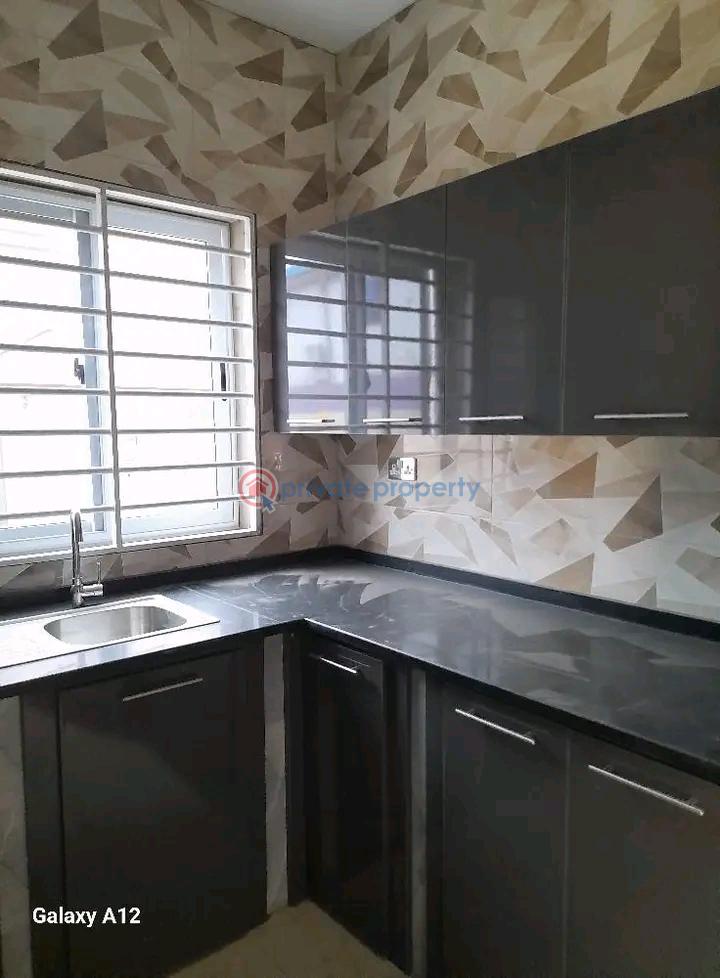 2 bedroom Apartment For Rent East Airport Airport Residential Area Accra - 8