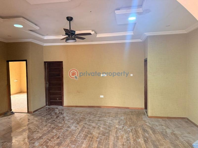 3 bedroom House For Sale Lakeside Estate Ashaley Botwe Adenta Municipal Accra - 3