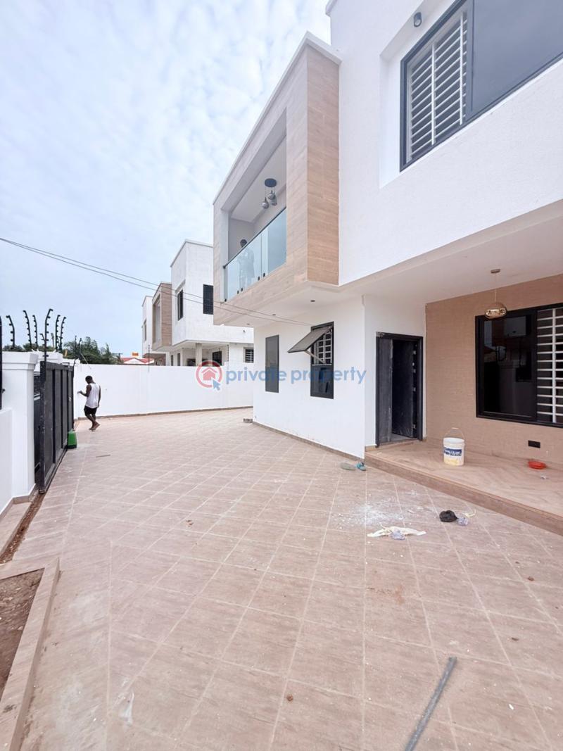 3 bedroom House For Sale Baatsonaa Spintex Accra - 3