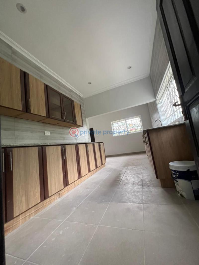 3 bedroom House For Rent Tesano Accra - 10