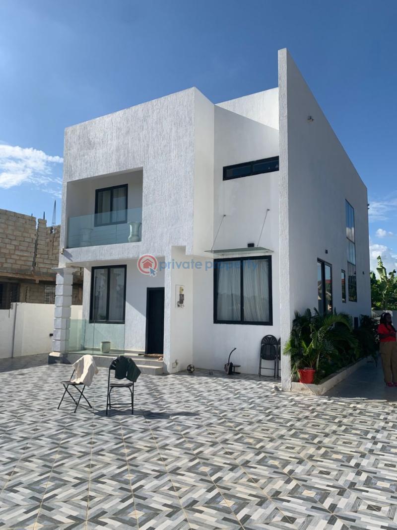 3 bedroom House For Sale Pokuase (Pokoasi) Ga West Municipal Accra - 1