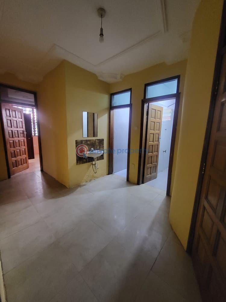 3 bedroom Apartment For Rent Grada Estate Tsui Bleoo Teshie new Town Accra - 1