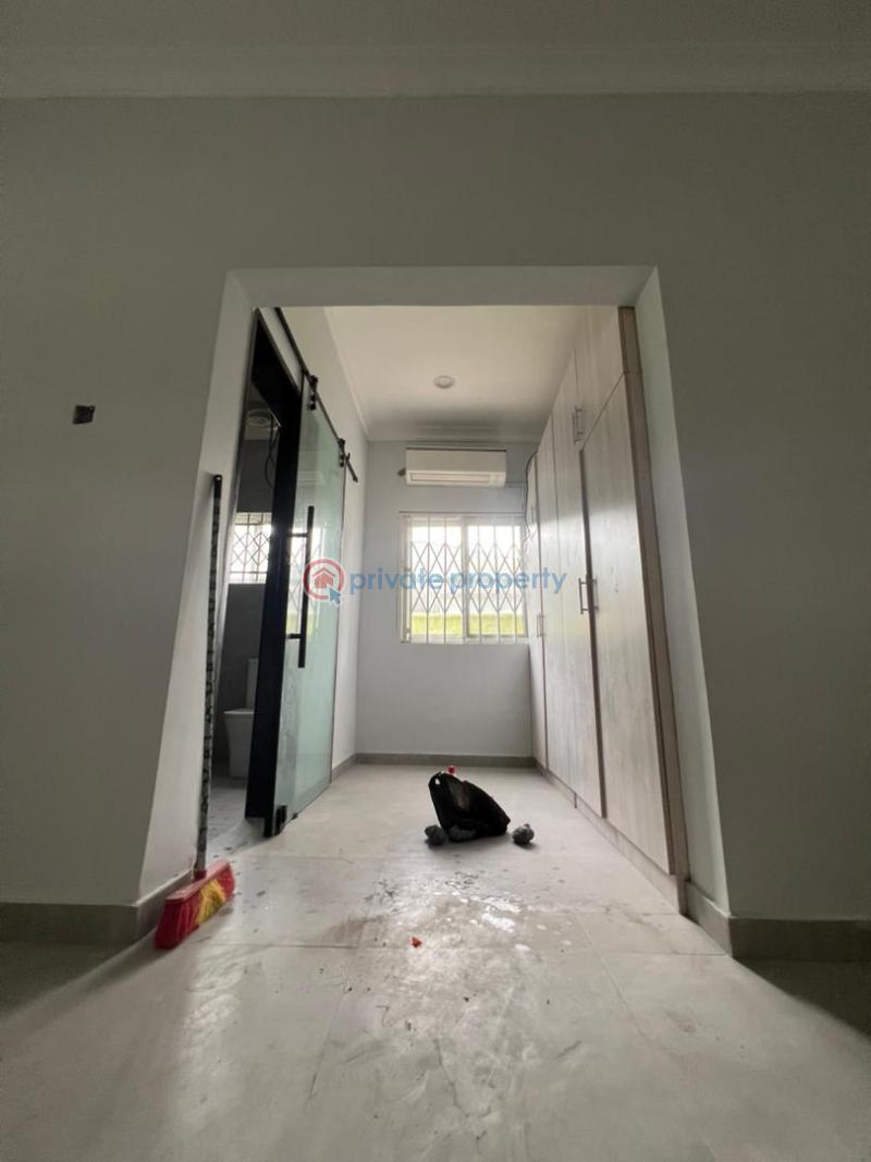3 bedroom House For Rent Tesano Accra - 4