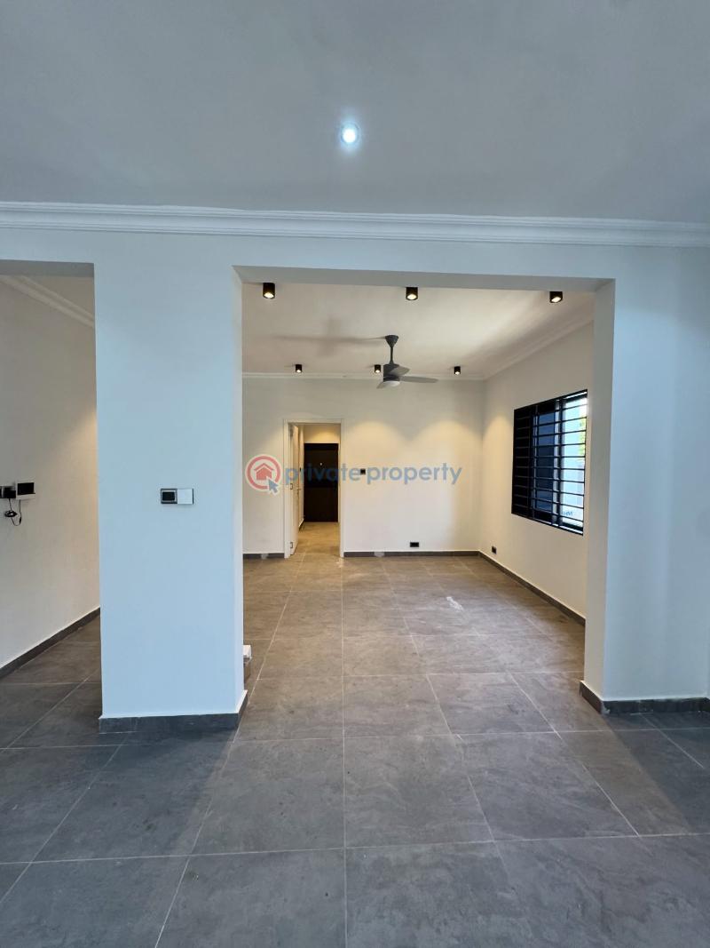 3 bedroom House For Sale Lakeside Estate Ashaley Botwe Adenta Municipal Accra - 4