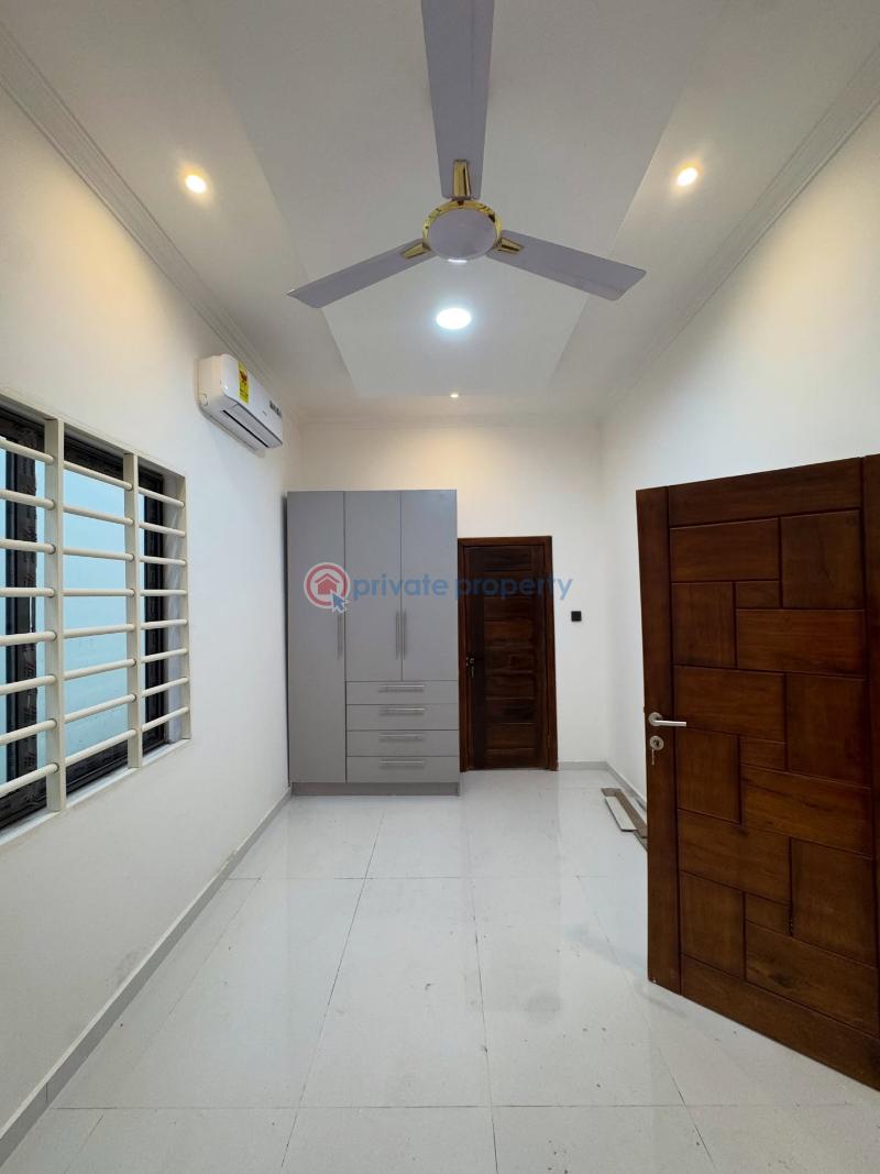 3 bedroom House For Sale Manet Spintex Road Accra - 8