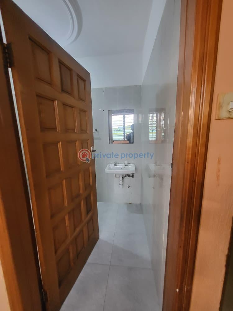 3 bedroom Apartment For Rent Grada Estate Tsui Bleoo Teshie new Town Accra - 5