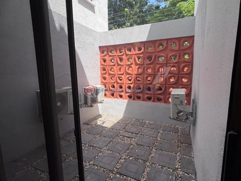 3 bedroom House For Rent East Airport Airport Residential Area Accra - 13
