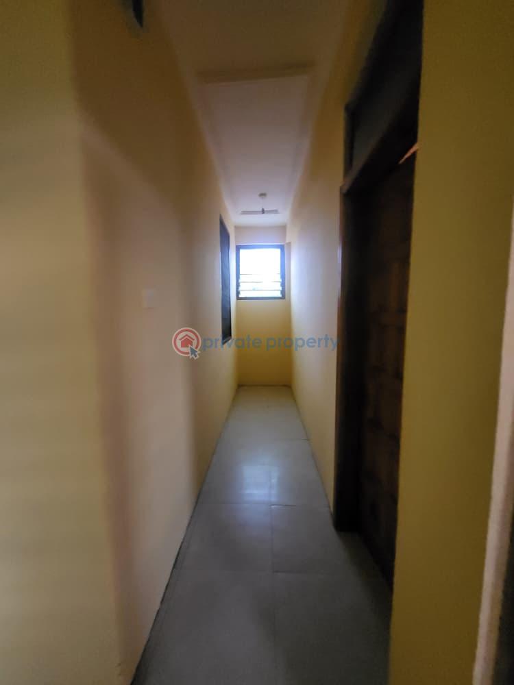 3 bedroom Apartment For Rent Grada Estate Tsui Bleoo Teshie new Town Accra - 10