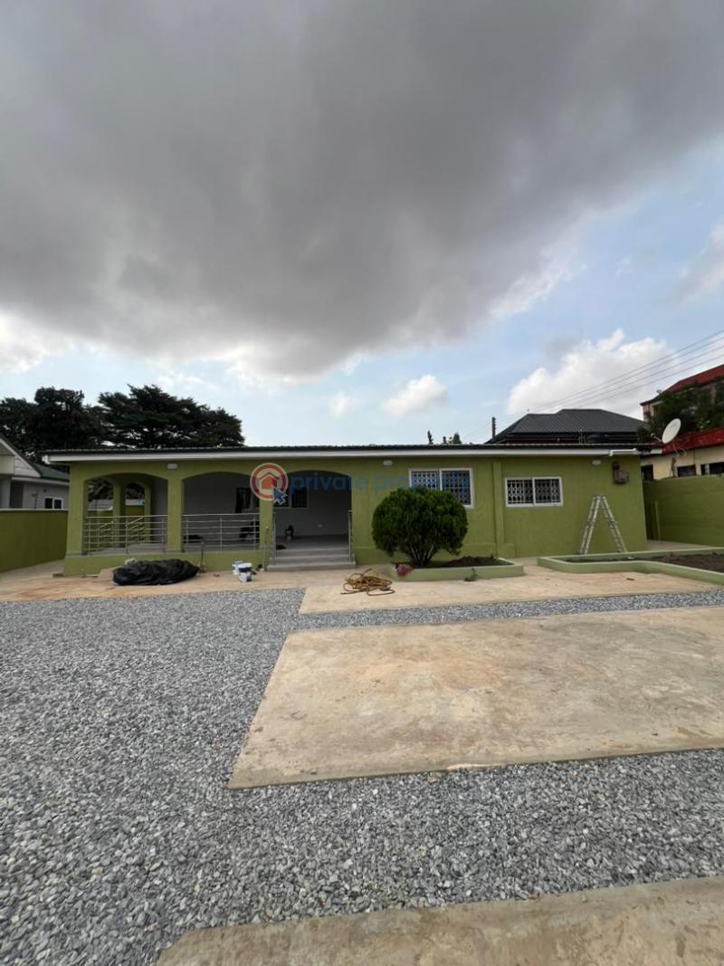 3 bedroom House For Rent Tesano Accra - 0