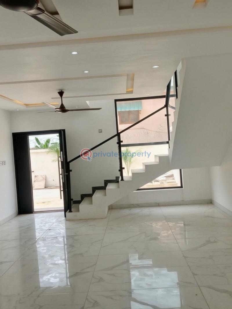 3 bedroom Townhouse For Rent Pokuase (Pokoasi) Ga West Municipal Accra - 4