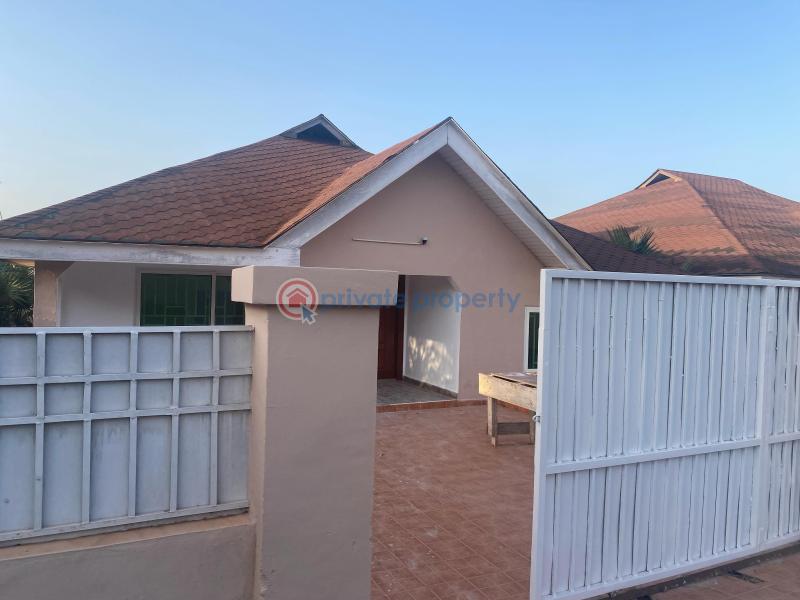 3 bedroom Detached Duplex For Rent Amrahia Adenta Municipal Accra - 1