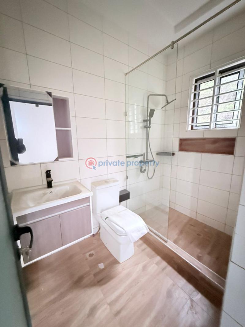 3 bedroom House For Sale Baatsonaa Spintex Accra - 5