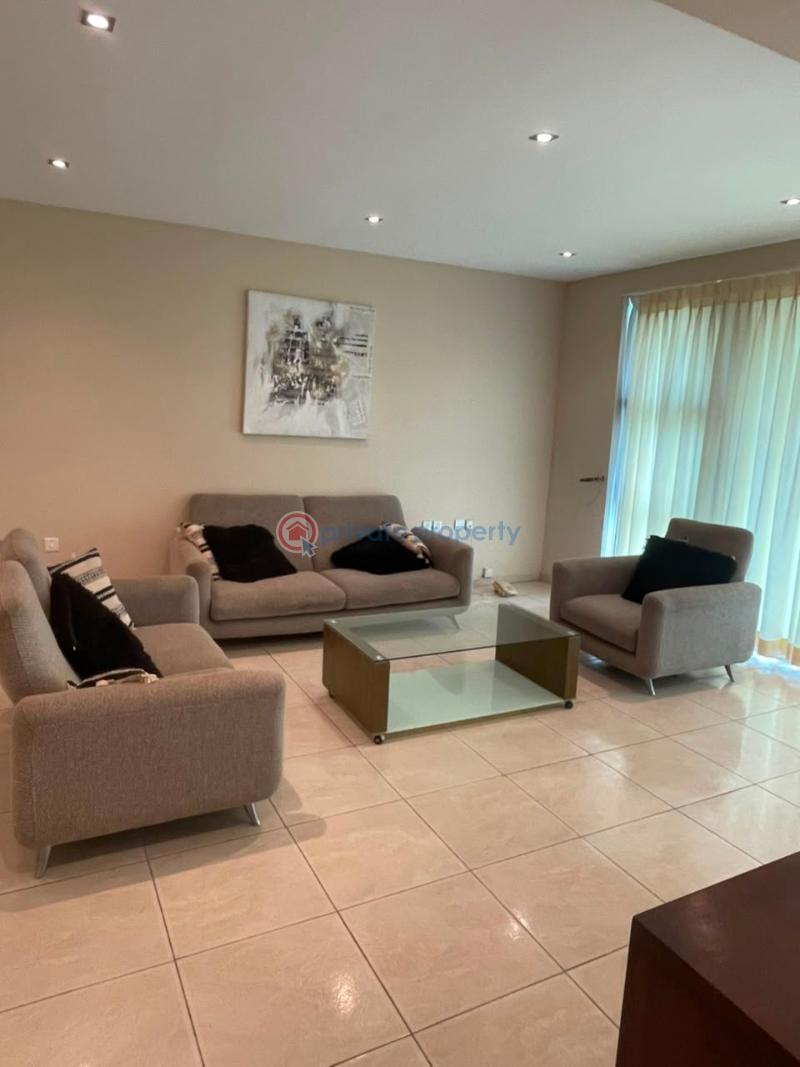 3 bedroom Townhouse For Rent East Airport Airport Residential Area Accra - 2