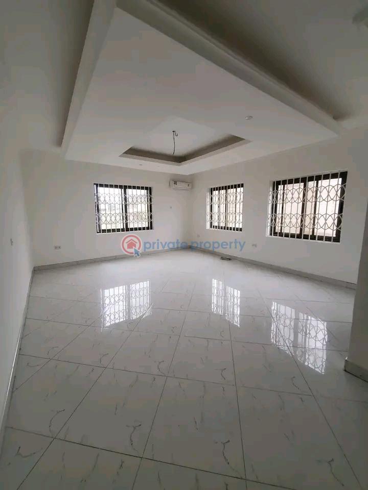 3 bedroom Apartment For Rent East Airport Airport Residential Area Accra - 1