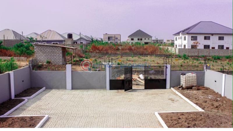 3 bedroom House For Sale comm 25 Tema Accra - 3