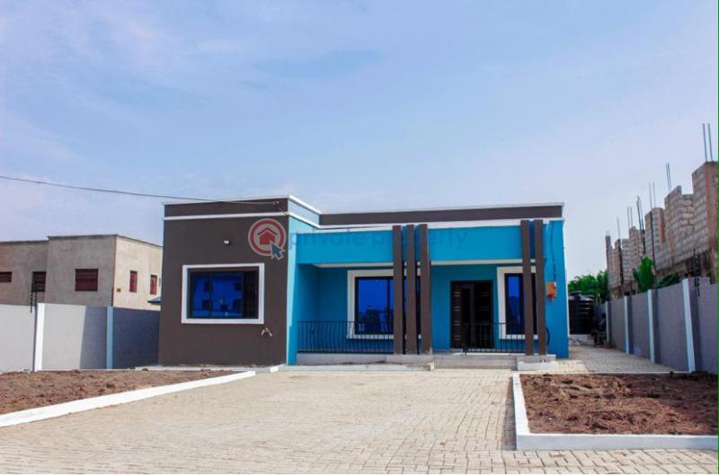 3 bedroom House For Sale comm 25 Tema Accra - 2