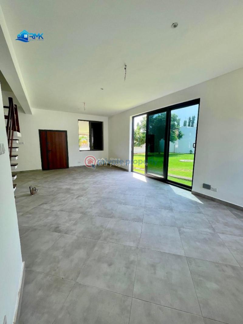 3 bedroom House For Rent Osu Accra - 5