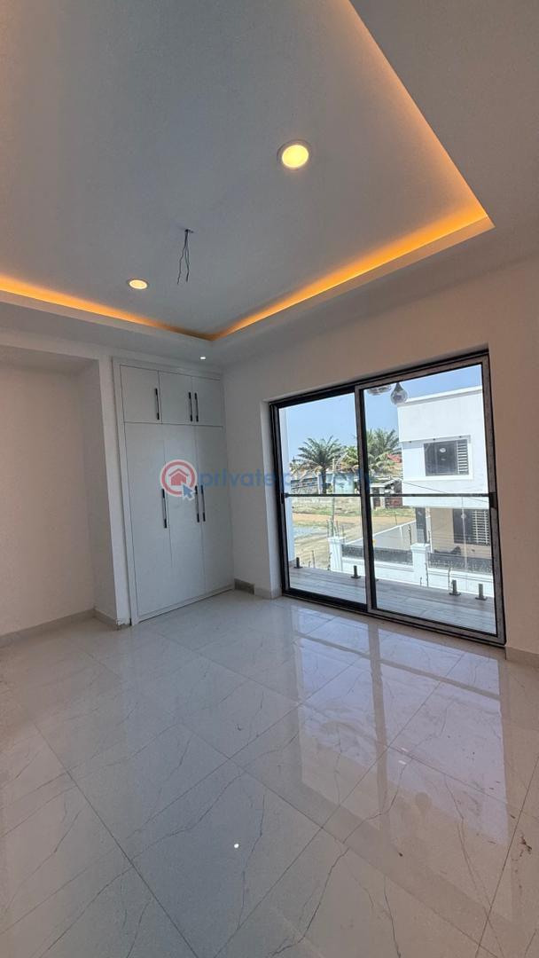 3 bedroom House For Rent Spintex Accra - 13