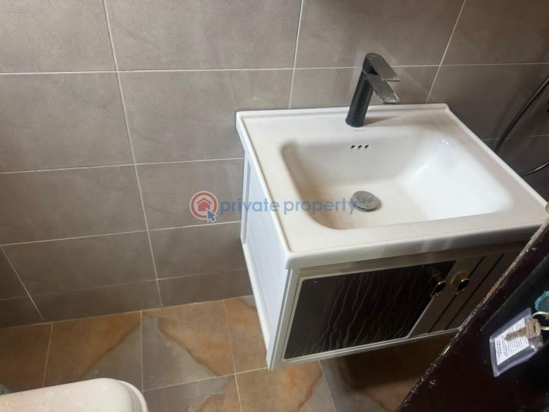 3 bedroom House For Rent Achimota Accra - 4