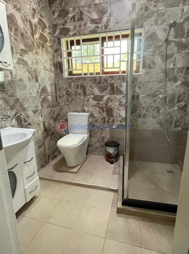 3 bedroom Apartment For Rent Agbogba North Legon Accra - 5