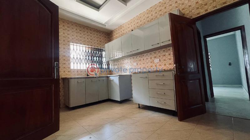 3 bedroom House For Rent Amrahia Adenta Municipal Accra - 6