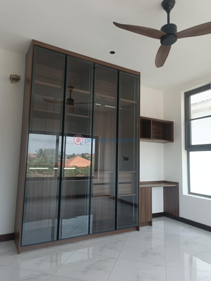 3 bedroom House For Sale Dome Ga East Municipal Accra - 12