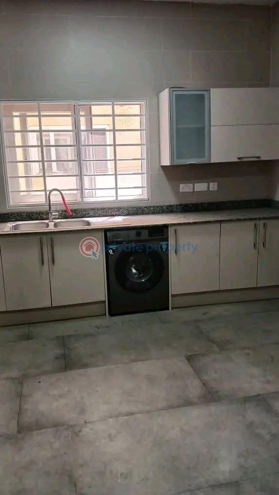 3 bedroom House For Rent Spintex Accra - 5