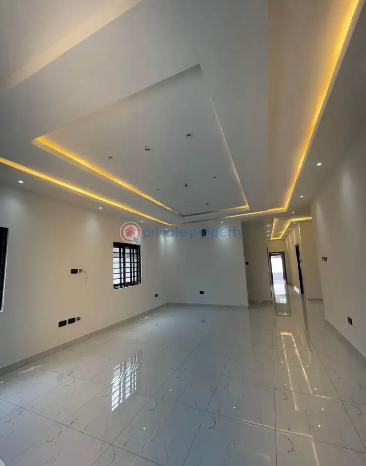 3 bedroom Detached Bungalow For Sale Community 16 Lashibi Spintex Accra - 7