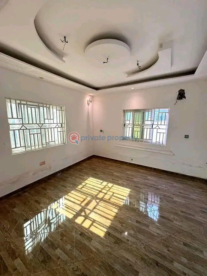3 bedroom House For Sale Achimota Accra - 8